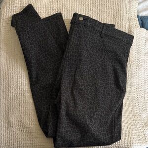 Time and Tru Black Leopard Print Leggings